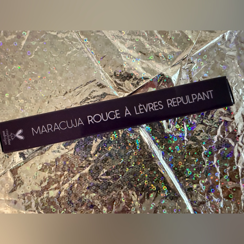 New Tarte Maracuja Juicy Lip Plump Dragon Fruit Color - Picture 4 of 8